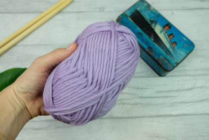 Lavender merino wool yarn