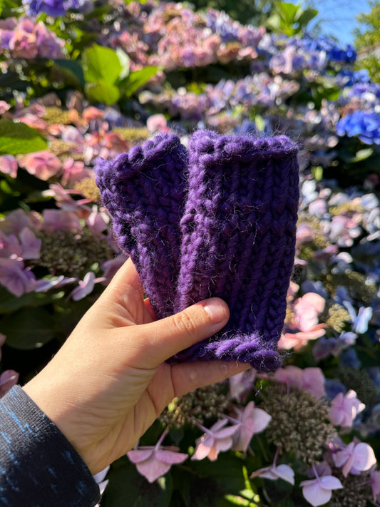 Violet Knitted Gloves – 100% Merino Wool (Size 2-5 Years)