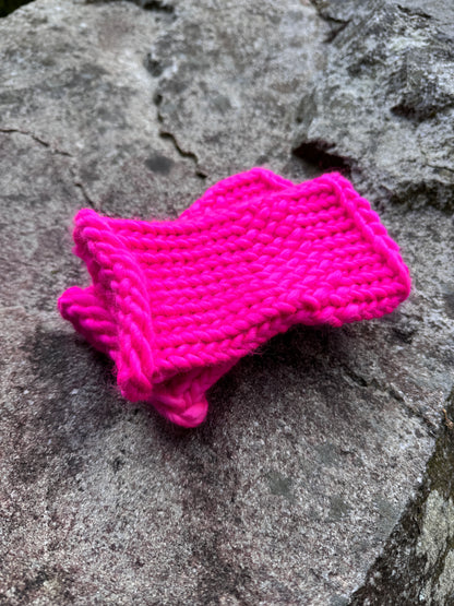 Bright Pink fingerless gloves in 100% merino wool