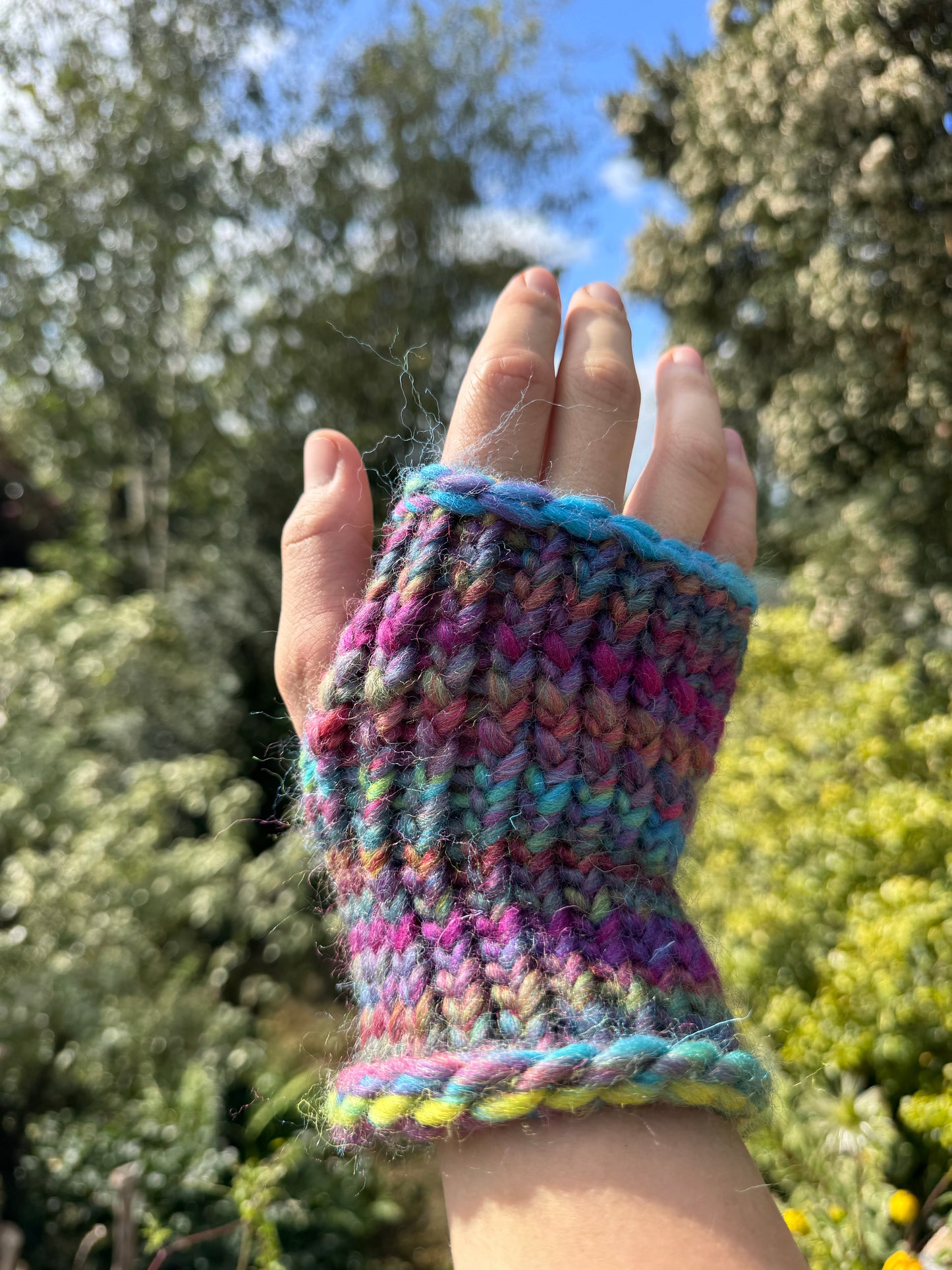 Adult - Fingerless Knitted Gloves - Rainbow