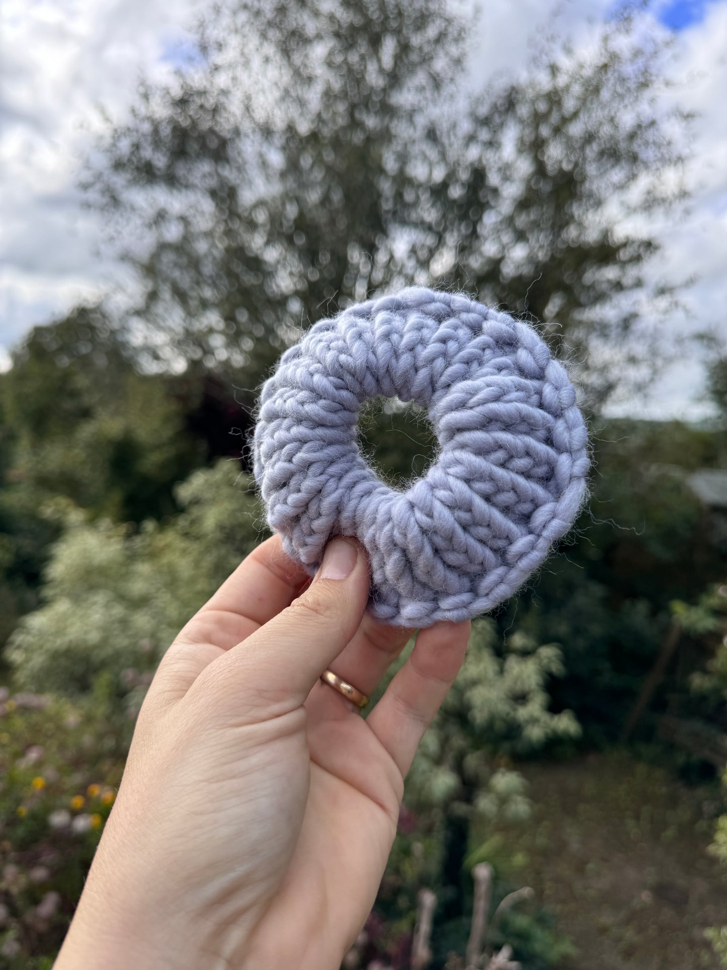 Hand knitted scrunchie - Winter Skies (Old Colouring)