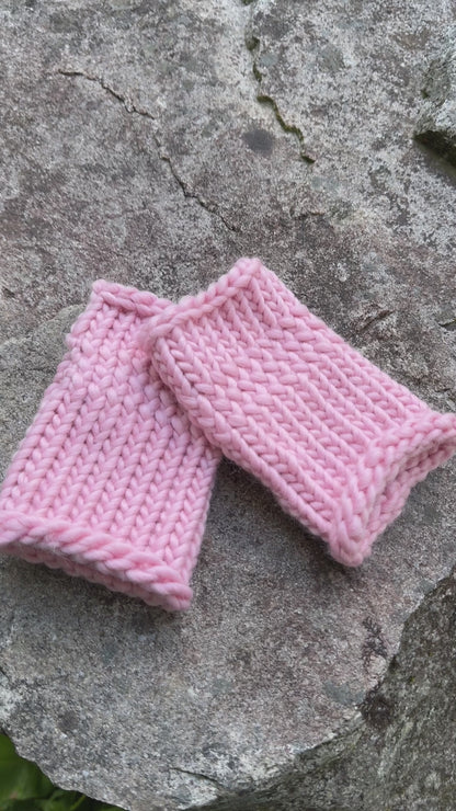 Pastel Pink fingerless gloves in 100% merino wool